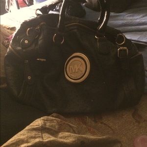 Micheal Kors purse